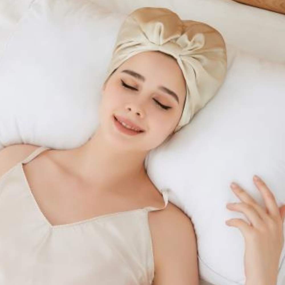Silk Bonnet: image 4